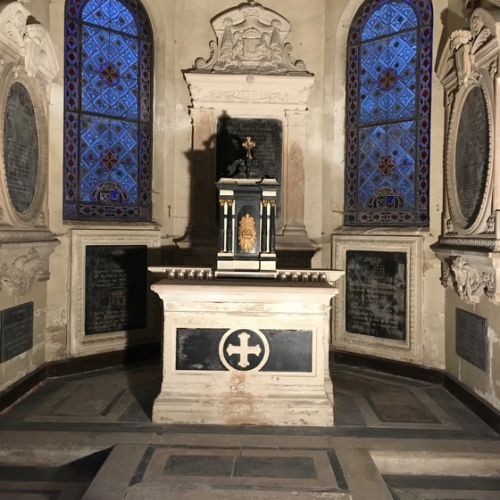 Sépulture de BORDESOULLE en l'église de Fontaine-Chaalis : Tous mes remerciements M. Bertrand de Warren pour le partage de ces photos familiales