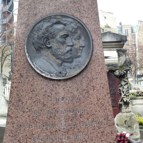 Médaillon par Augustin Rubin © MCP