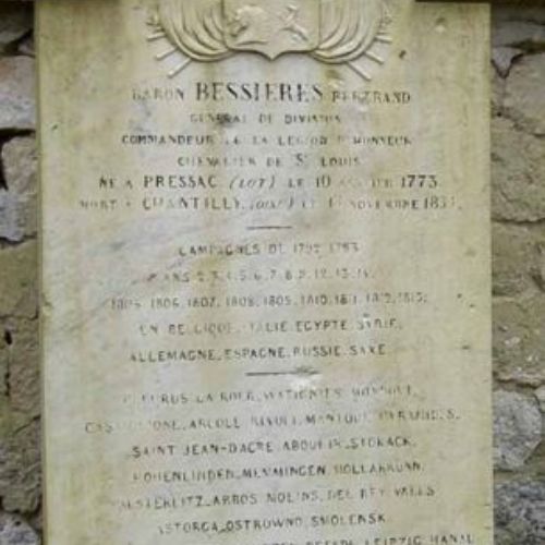 Sépulture de BESSIÈRES Bertrand au cimetière Bourillon à Chantilly © D. Timmermans